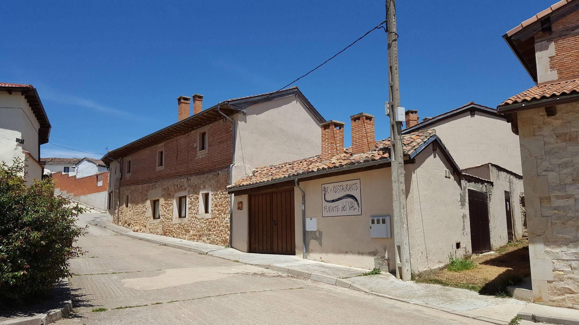 Hotel Rural Fuente Del Val Prádanos de Ojeda Exteriör bild